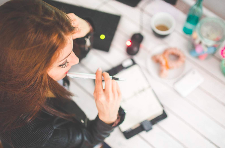 How to Upload a Resume To LinkedIn - And Why It's a Trap